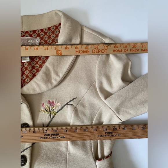 Nick & Moe (L) cream blazer - Beautiful embroidery & lining w/ a vintage feel - Picture 4 of 16